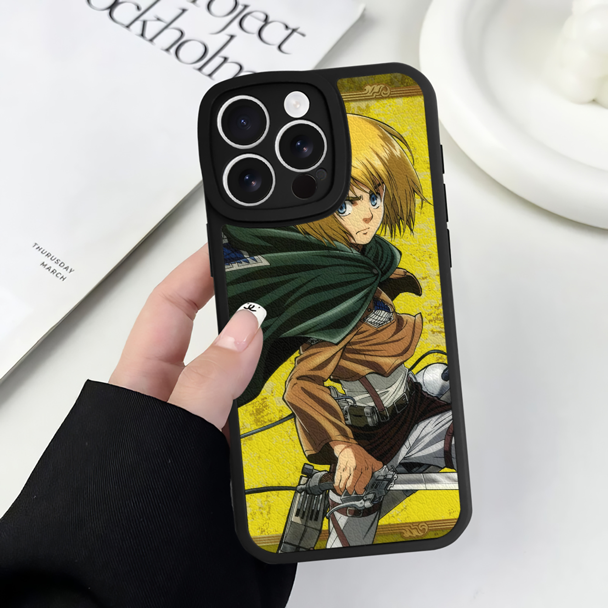 （画像用） 進撃の巨人 Attack on Titan 【iPhone 16シリーズ対応】シリコンスマホケース（レザー調） 材質：シリコン